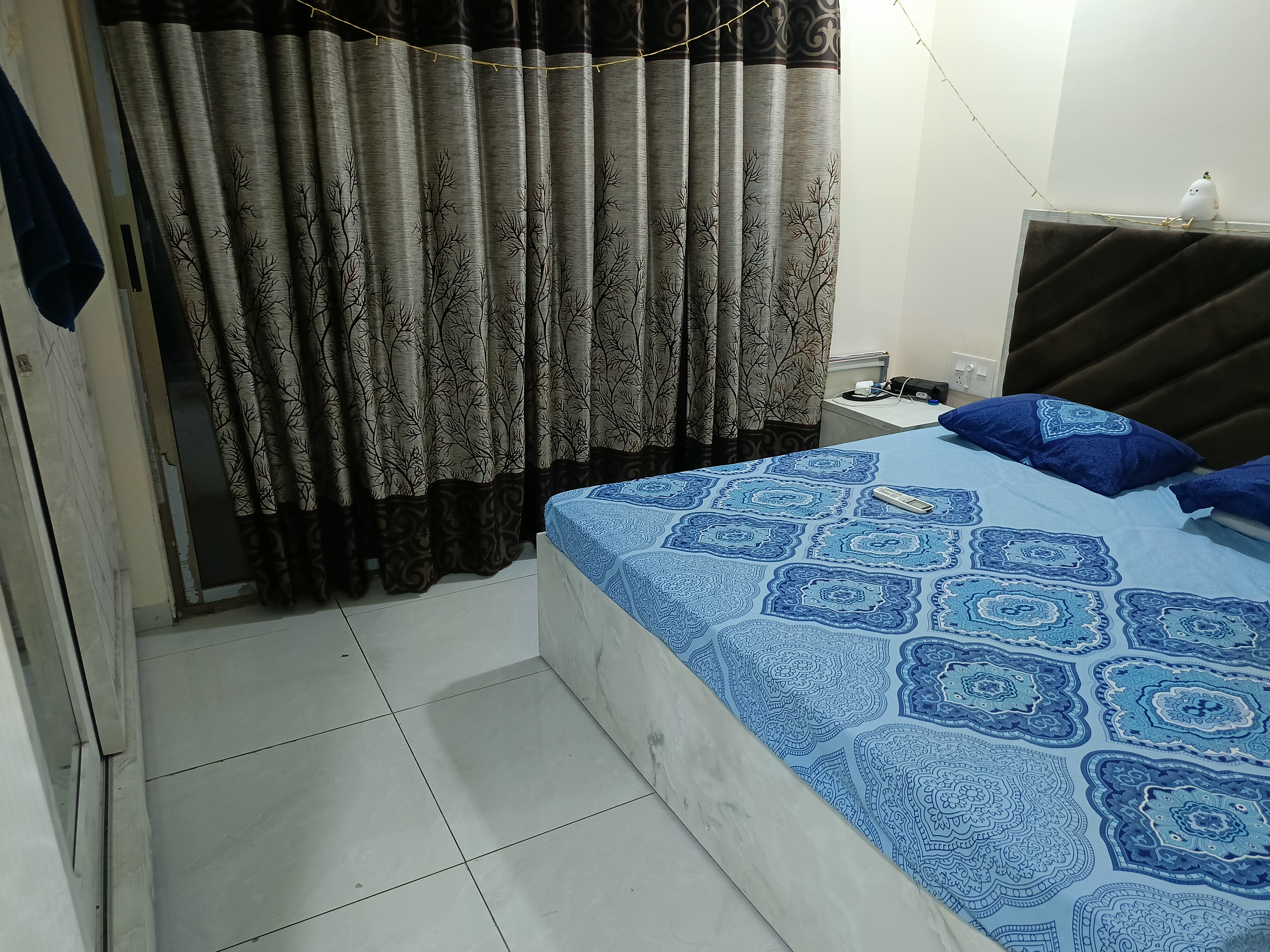 Flat photo